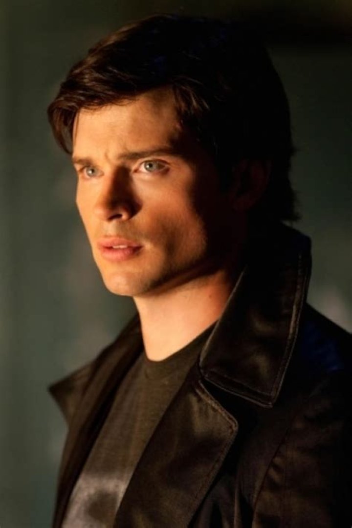 Tom Welling Profile Images — The Movie Database (TMDB)