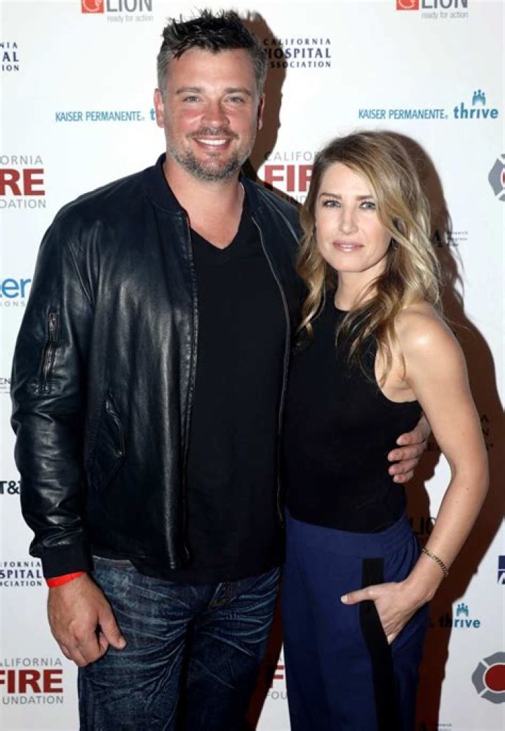 Tom Welling & Wife Jessica Are Parents Again 'He's Here'