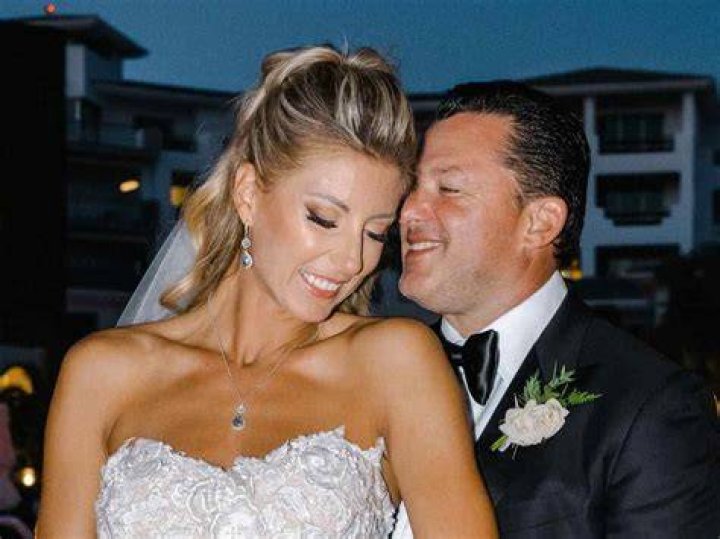 Tony Stewart First Wife How many wives did Tony Stewart have? ABTC