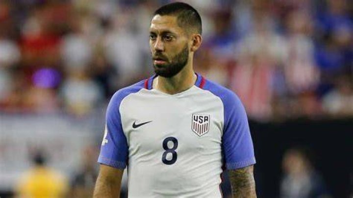 Top 10 American Soccer Players of All Time Discover Walks Blog