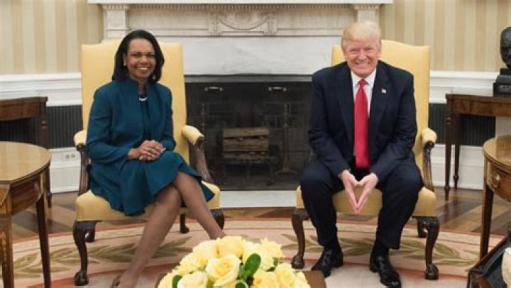Trump meets with Condoleezza Rice &mdash; who called for his ouster in October