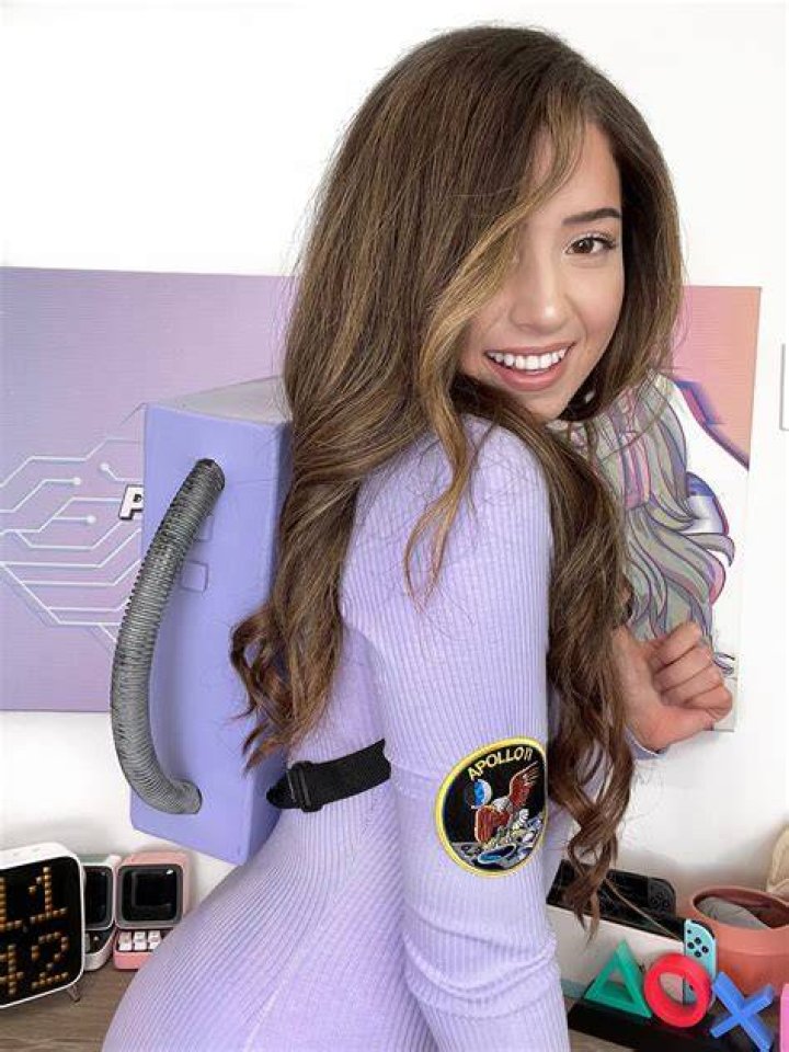 Twitch: Pokimane
