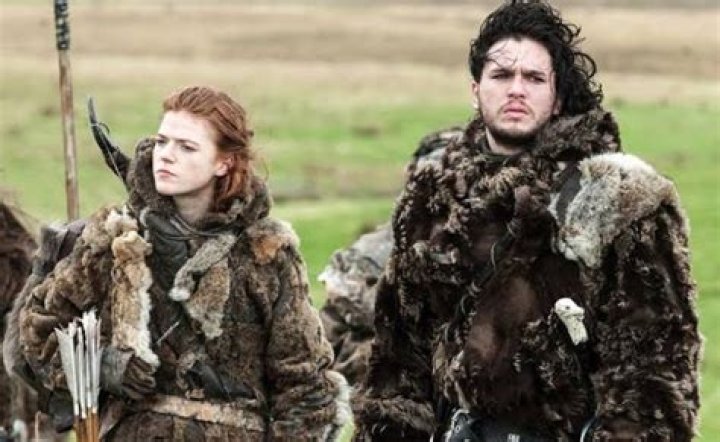 Two Game Of Thrones Stars, Jon Snow And Rose Leslie Got Married(Photos