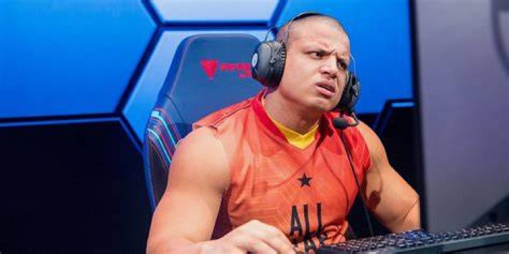 Tyler1 punching monitor on Twitch stream