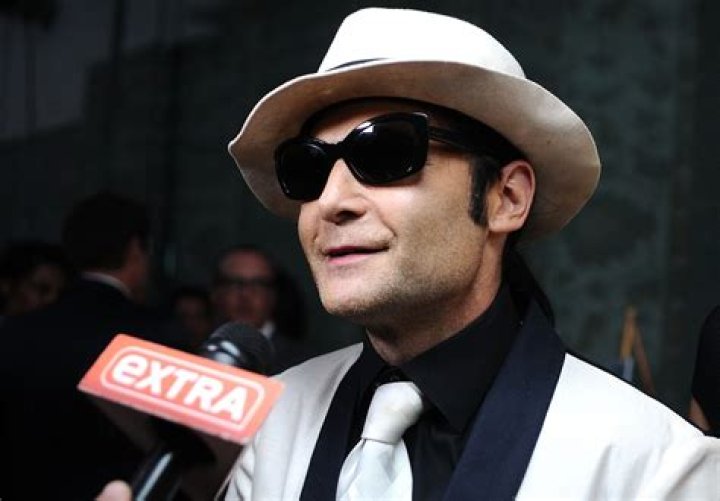 Unraveling The Net Worth Of Johnny Galecki A Deep Dive Into The Life