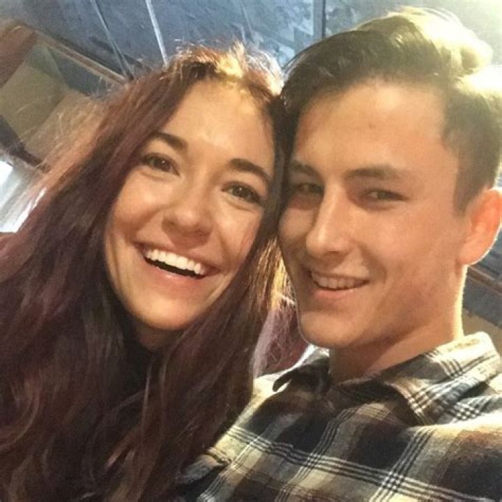 Unveiling Lauren Daigle&rsquo;s Partner A Journey Through Love And Life