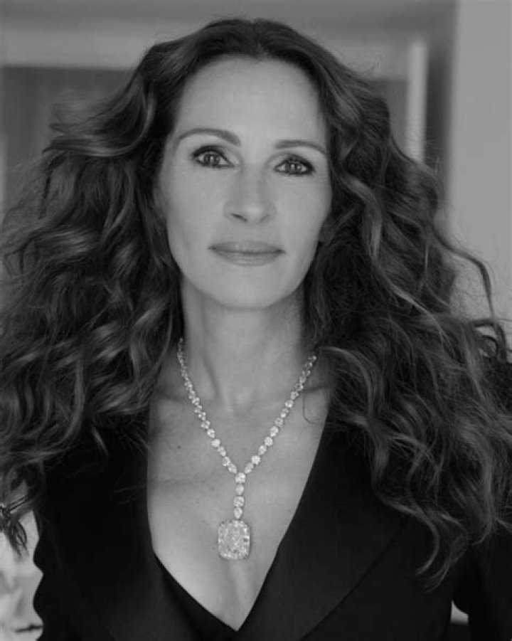 Unveiling The Age Of Julia Gisella A Journey Through Time