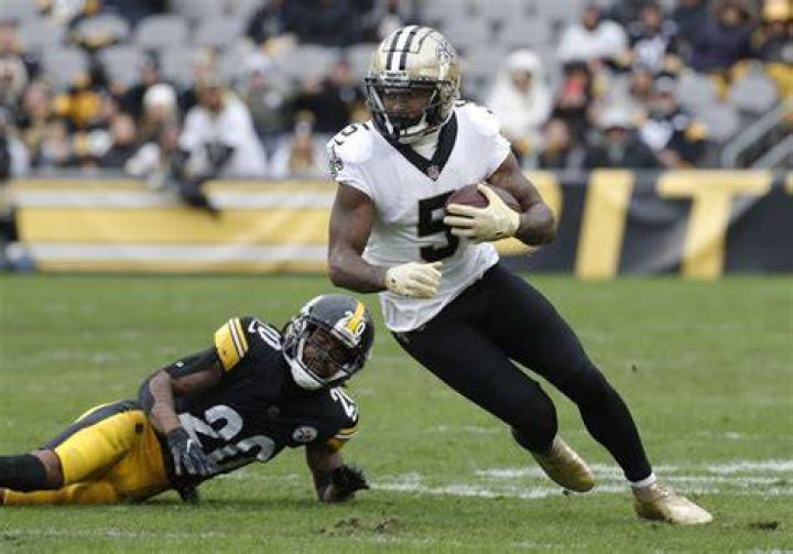 Video Saints WR Jarvis Landry Teaches His Girlfriend NOLA Slang
