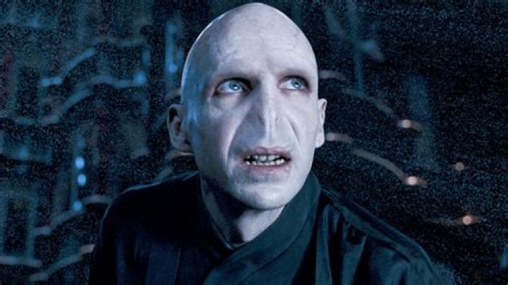 Voldemort Actor Ralph Fiennes Defends JK Rowling Against Cancel Culture