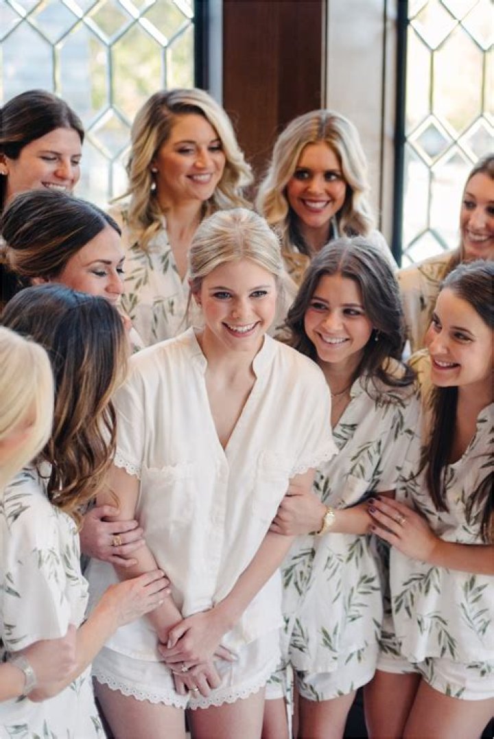 Wedding of Hannah Barron, What is the Age? Net Worth in 2022, Married