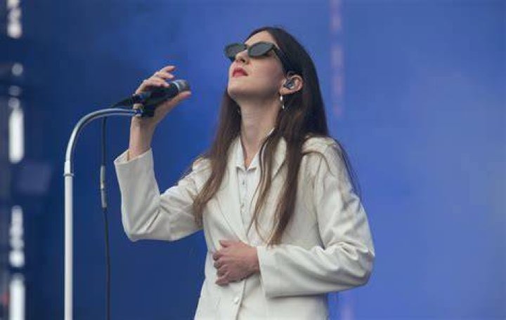 Weyes Blood debuts songs from '...Hearts Aglow' at San Diego gig