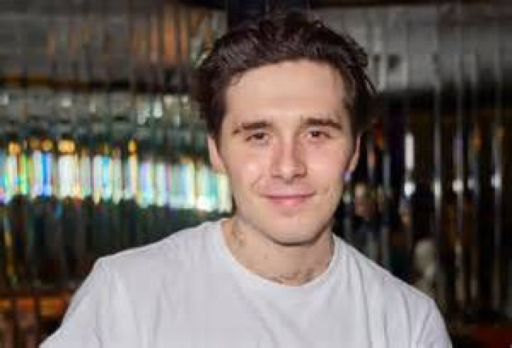 What is Brooklyn Beckham's net worth & how much does the son of the