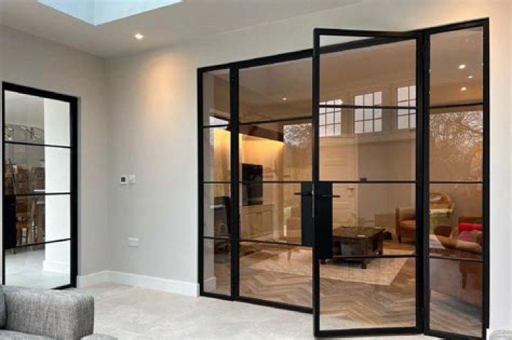 What is Door to Door Delivery & its Advantages iThink Logistics