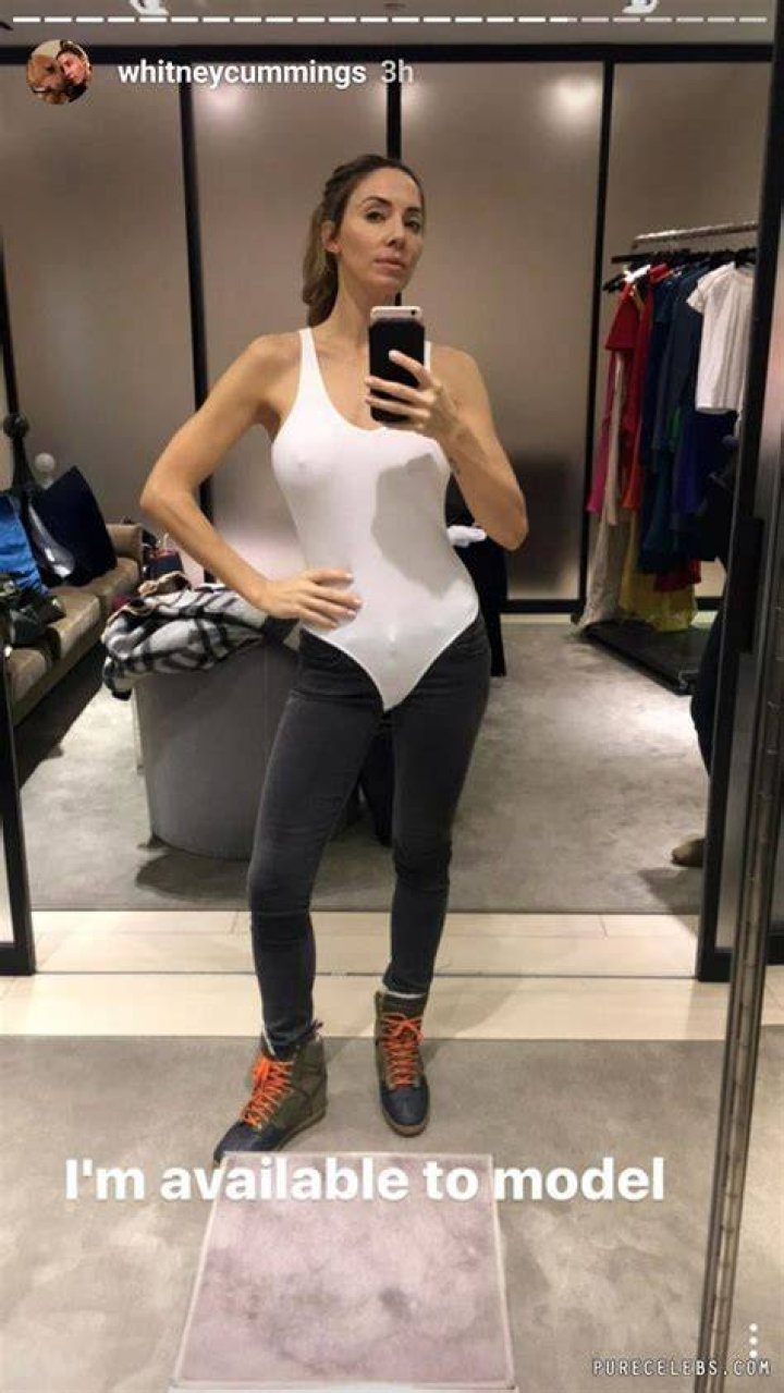 Whitney Cummings Nude OnlyFans Leak Photo aDtzrBCxYA