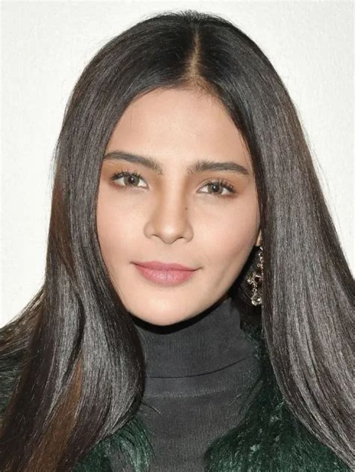 Who is Filipino Actress Lovi Poe Boyfriend? Know her Dating History