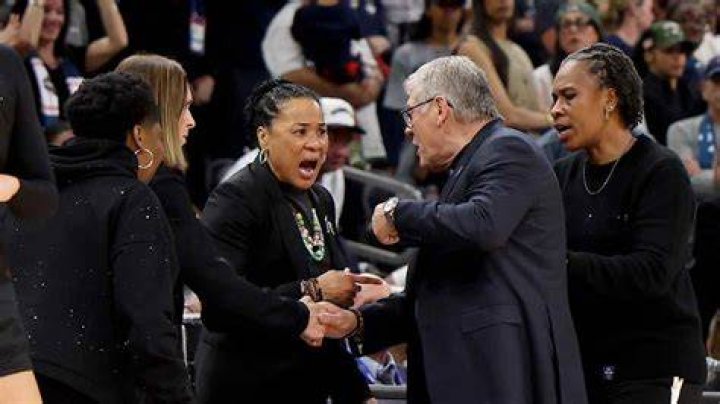 Who Is Geno Auriemma’s Wife? All About Kathy Auriemma