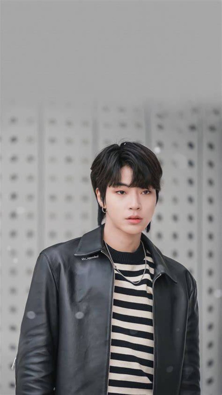 Who is Hwang In Yeop’s Girlfriend? Who Is the True Beauty Star Dating