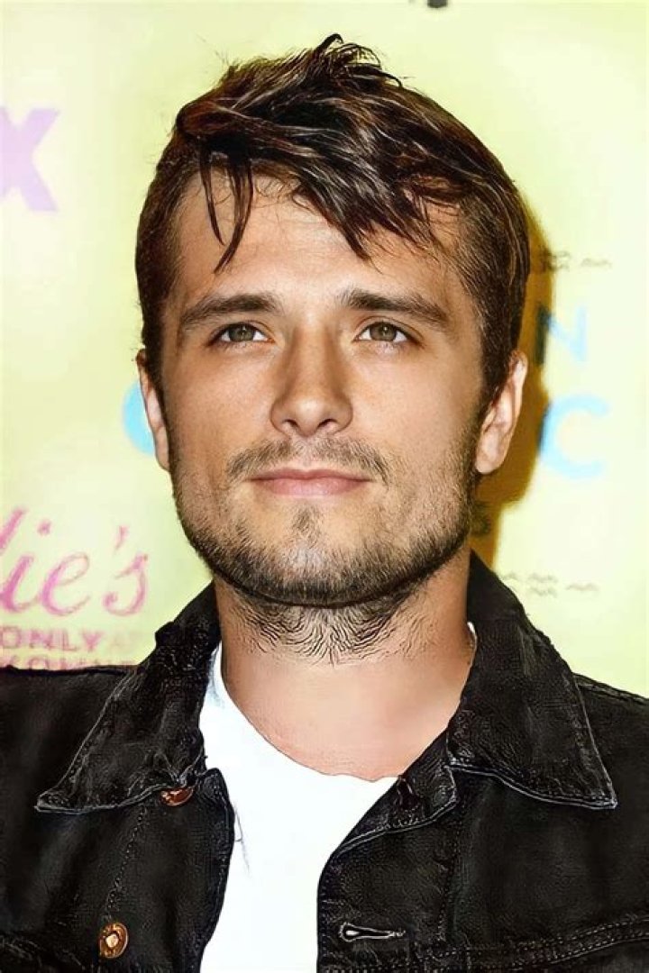 Who is Josh and Net Worth