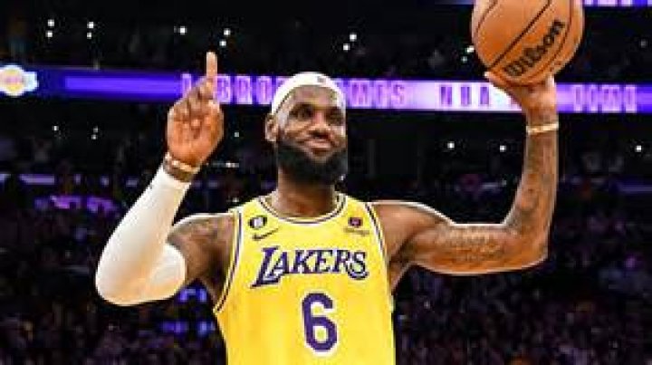 Who is LeBron James' father Anthony McClelland and where is he now?