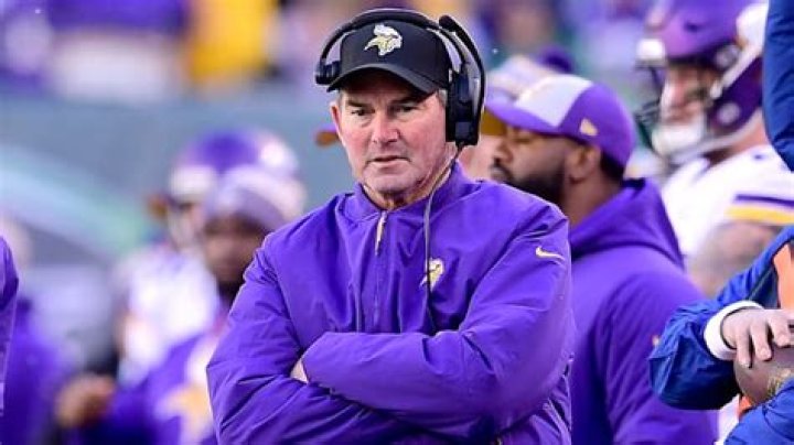 Who is Mike Zimmer's girlfriend, Katarina Elizabeth Miketin? Tuko.co.ke