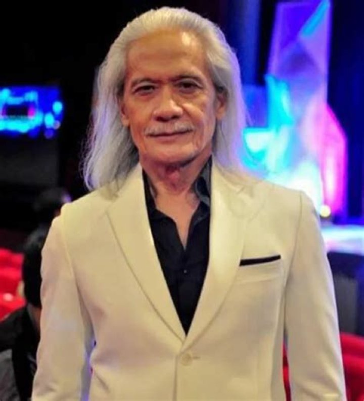 Who Is Pen Medina's Wife? Get To Know Who Is Victoria Aquino Chupungco!