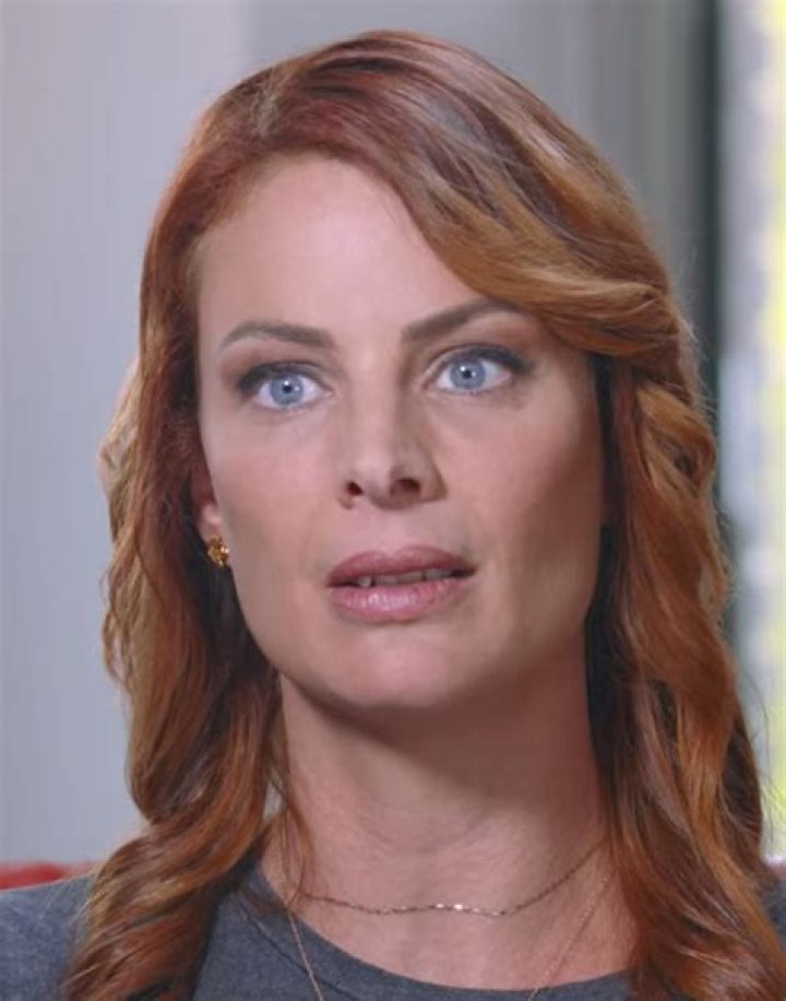 Who is Sarah Ransome's husband? Who is John from South Africa?