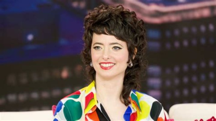 Who is SNL writer, Sarah Beattie? Comedian's Biography