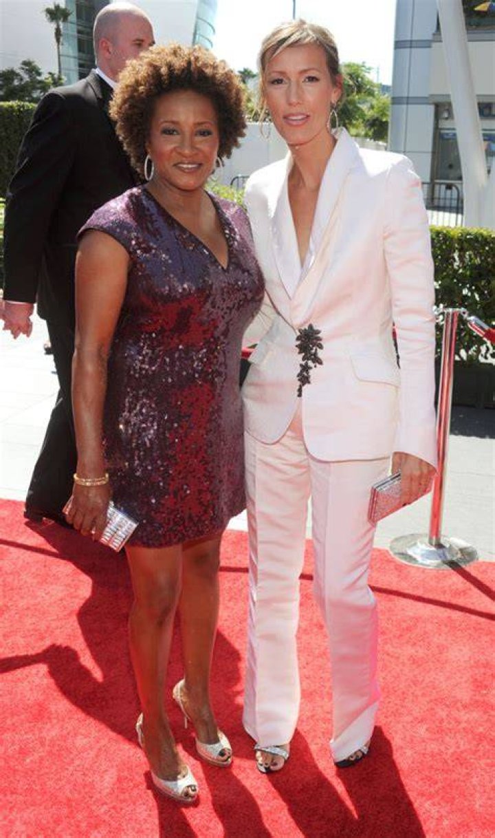 Who Is Wanda Sykes’ Wife? Alex Niedbalski Gets Some Airtime In Her New