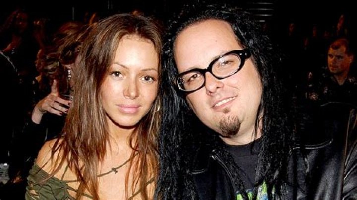 Who was Deven Davis, when did the porn star marry Korn's lead singer