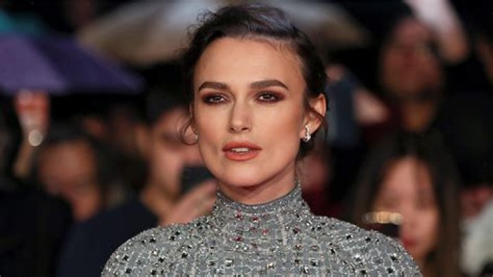 Why Keira Knightley wore that cap in Love Actually