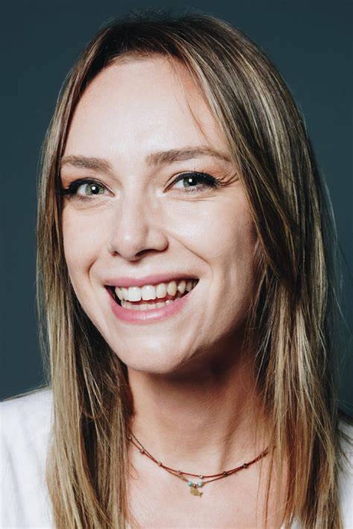 Yeliz Akkaya About Entertainment.ie