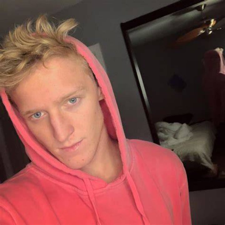 YOUTUBE:TFUE