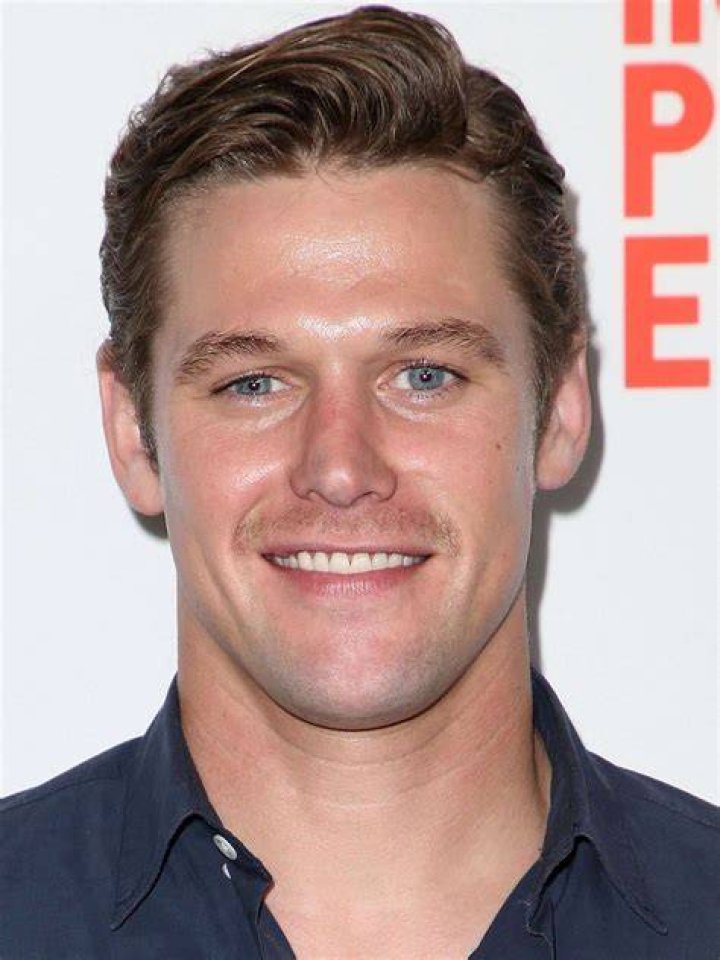 Zach Roerig Photos