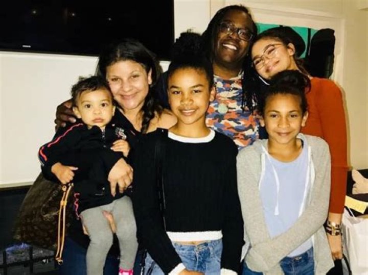 Zendaya Siblings Meet Her Five Brothers and Sisters