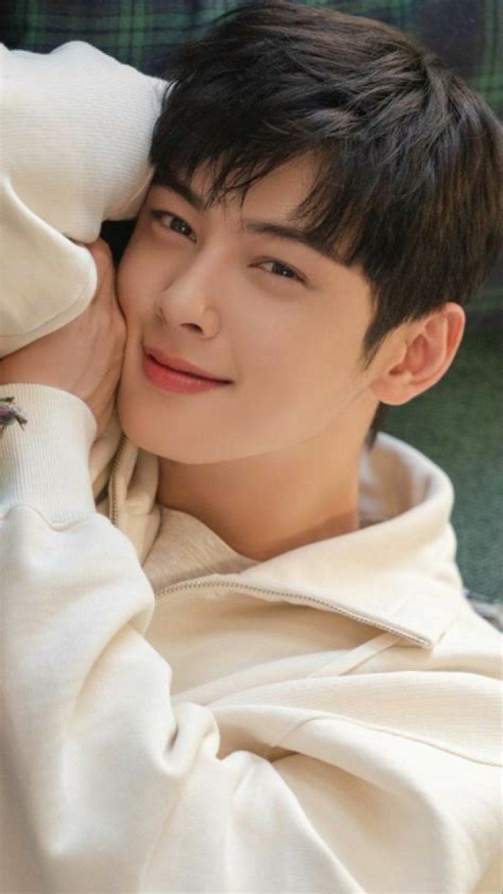 차은우 cha eunwoo🐰 on Twitter "i&rsquo;m gonna miss this cute couple☹️💕
