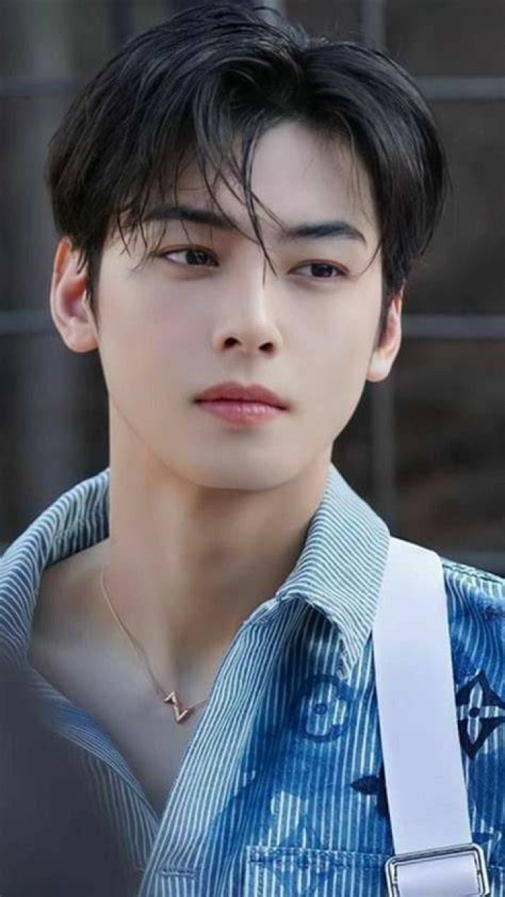 차은우 chaeunwoo cha_eunwoo Hwang Inyeop, Cha Eun Woo Astro, Classy